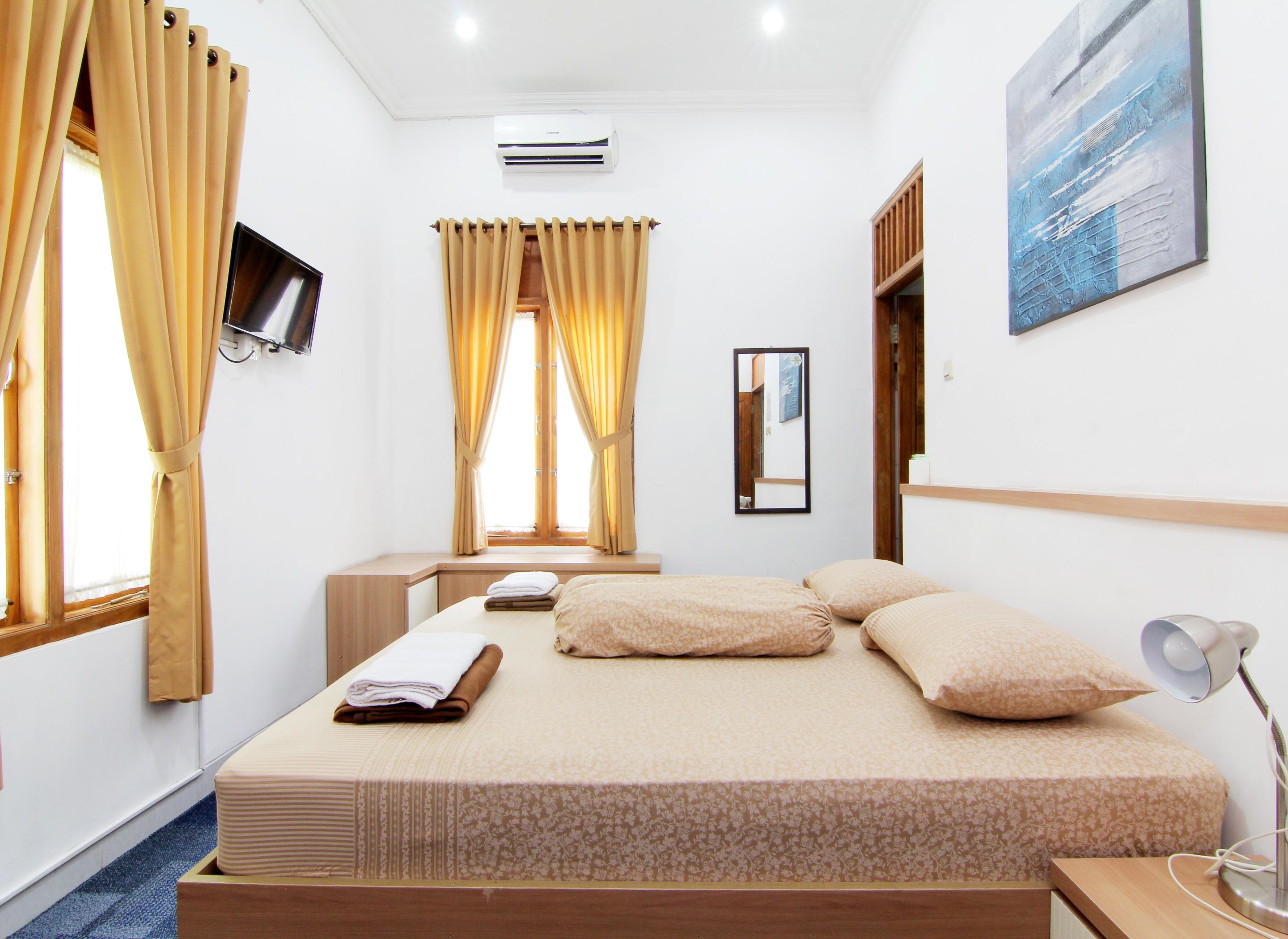 Embe Joglo Homestay Maguwo Exterior photo
