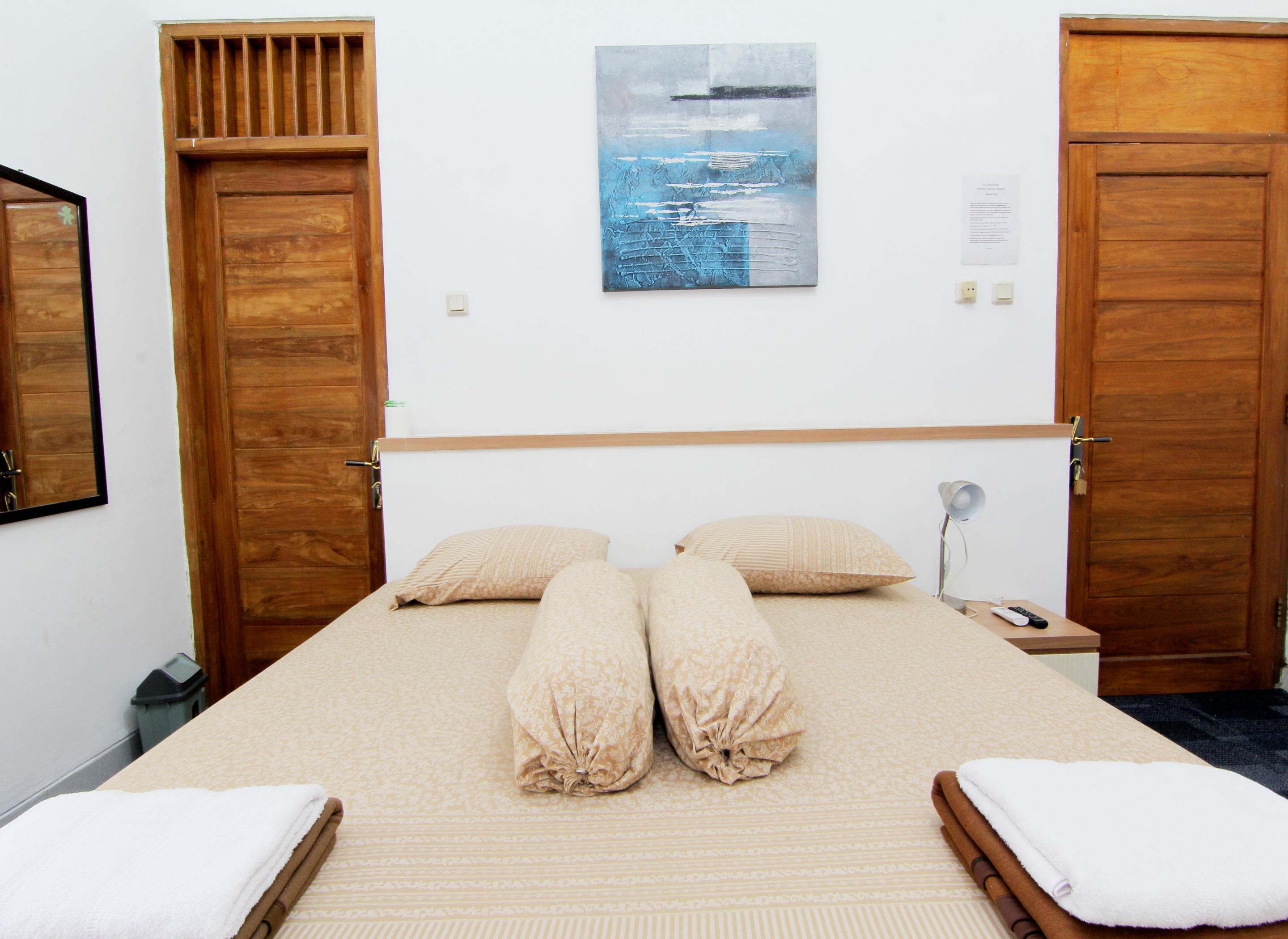 Embe Joglo Homestay Maguwo Exterior photo
