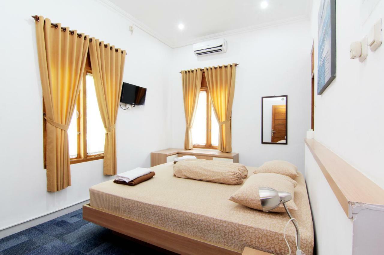 Embe Joglo Homestay Maguwo Exterior photo